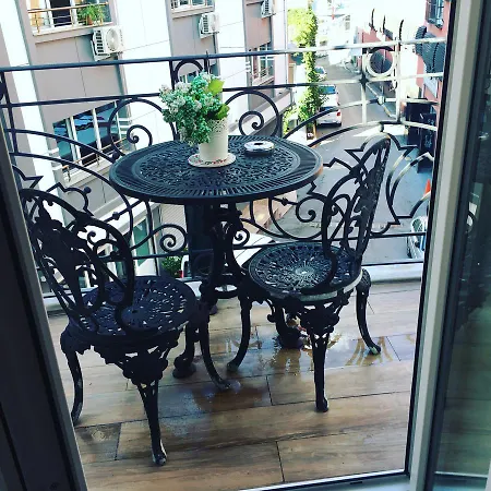The White Swan Beyoglu Aparthotel 4*