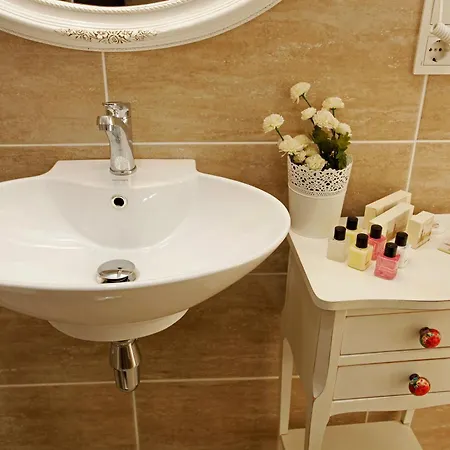 The White Swan Beyoglu 4* Istanbul