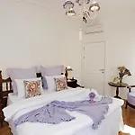 The White Swan Beyoglu