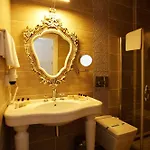 The White Swan Beyoglu 4*