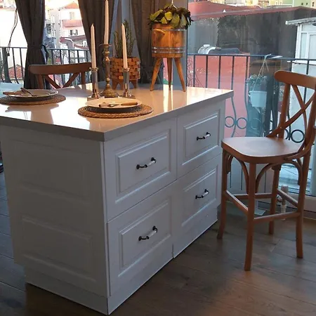 The White Swan Beyoglu Apartmanhotel