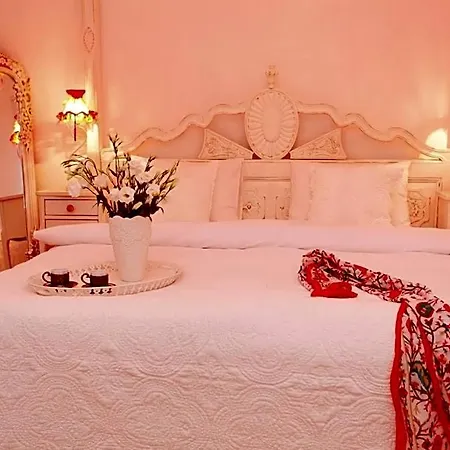 The White Swan Beyoglu Hotel apartamentowy Stambuł