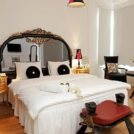 The White Swan Beyoglu Isztambul