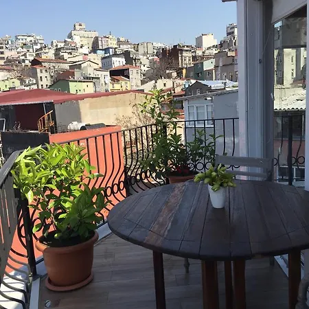 The White Swan Beyoglu 4* Istanbulská provincie