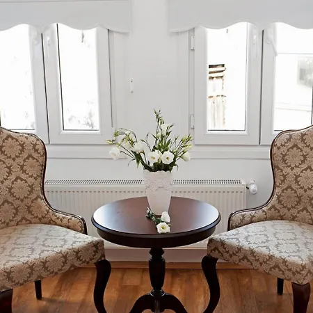 The White Swan Beyoglu 4*